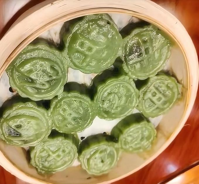 29、蕲艾做的艾粑（ 伍振  摄）.jpg