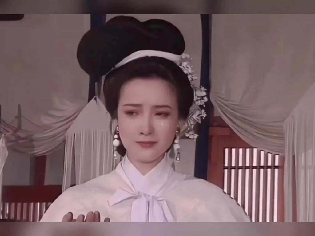 “古典美人”何晴去世，华语影视圈唯一演遍四大名著的女演员